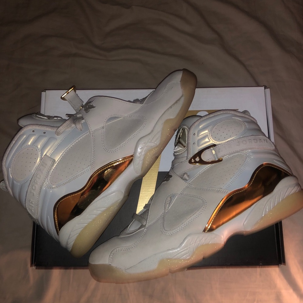 2016 Jordan 8 Champagne